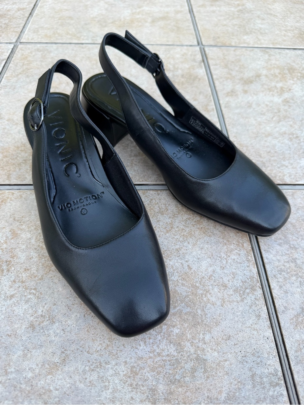 Vionic Reyes Block Heel Slingback Pumps - Picture 9 of 13